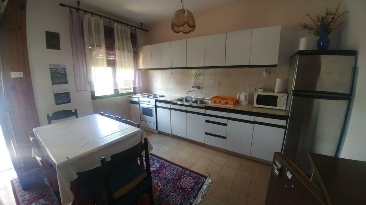 Family Apartment Near Beach Biograd Na Moru Exterior foto